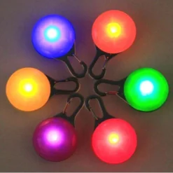 1 Pièce Chien LED Pendentif Lumineux Chic LED Flash Safe LED Clip Collier Safe Dog Cat Night Light Flash Collier Animal De Compagnie 8 Couleurs (bleu) -Amis Poils Soldes Boutique 81160926 4